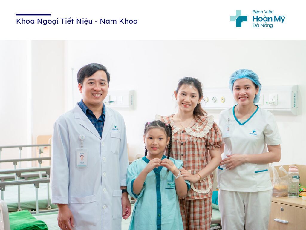 Tán sỏi nội soi ngược dòng điều trị thành công sỏi niệu quản 8mm cho bệnh nhi 8 tuổi