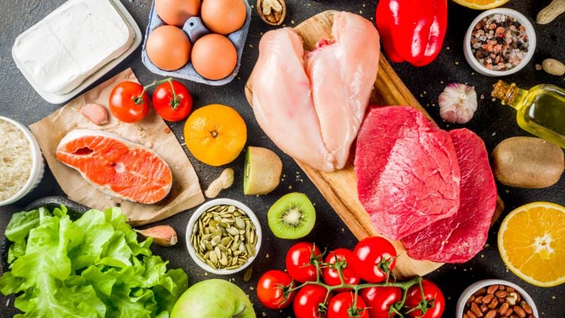 Dukan là chế độ ăn giảm cân tập trung vào việc tăng cường protein và giảm lượng carbohydrate