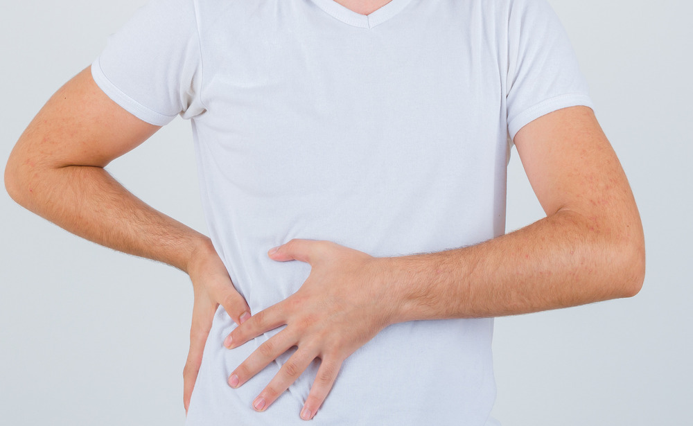Đau bụng bên phải cảnh báo bệnh gì? Cách giảm đau nhanh chóng