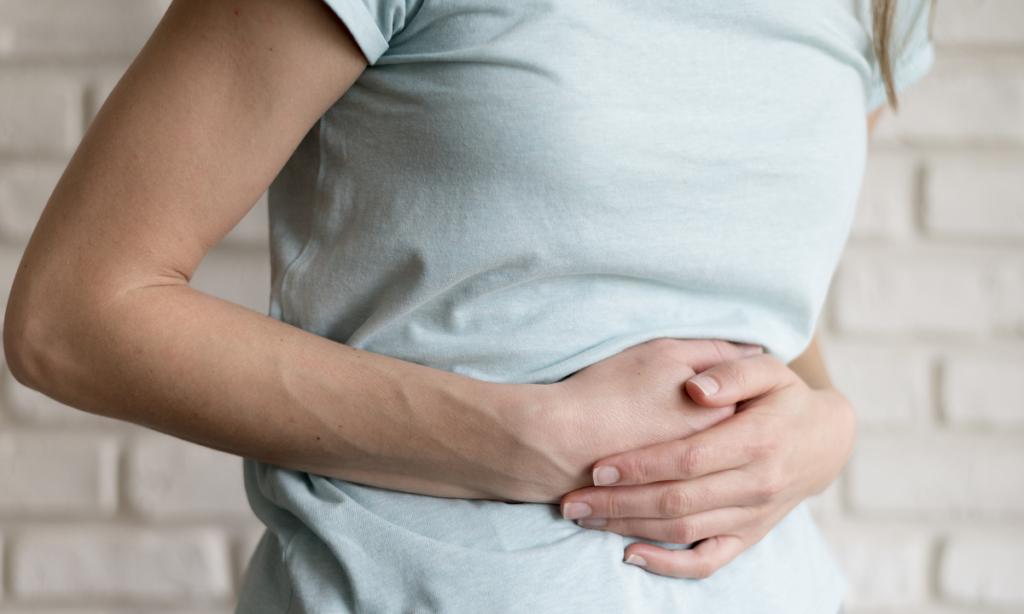 Đau ruột thừa bên nào? Dấu hiệu, nguyên nhân và phương pháp điều trị