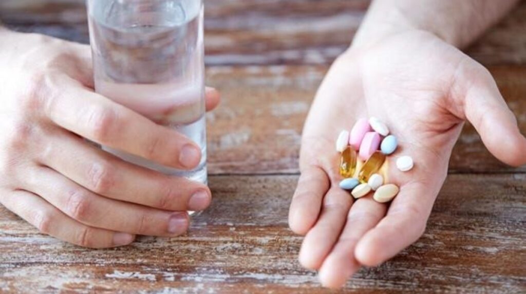 Esomeprazole là thuốc gì? Những lưu ý quan trọng khi sử dụng