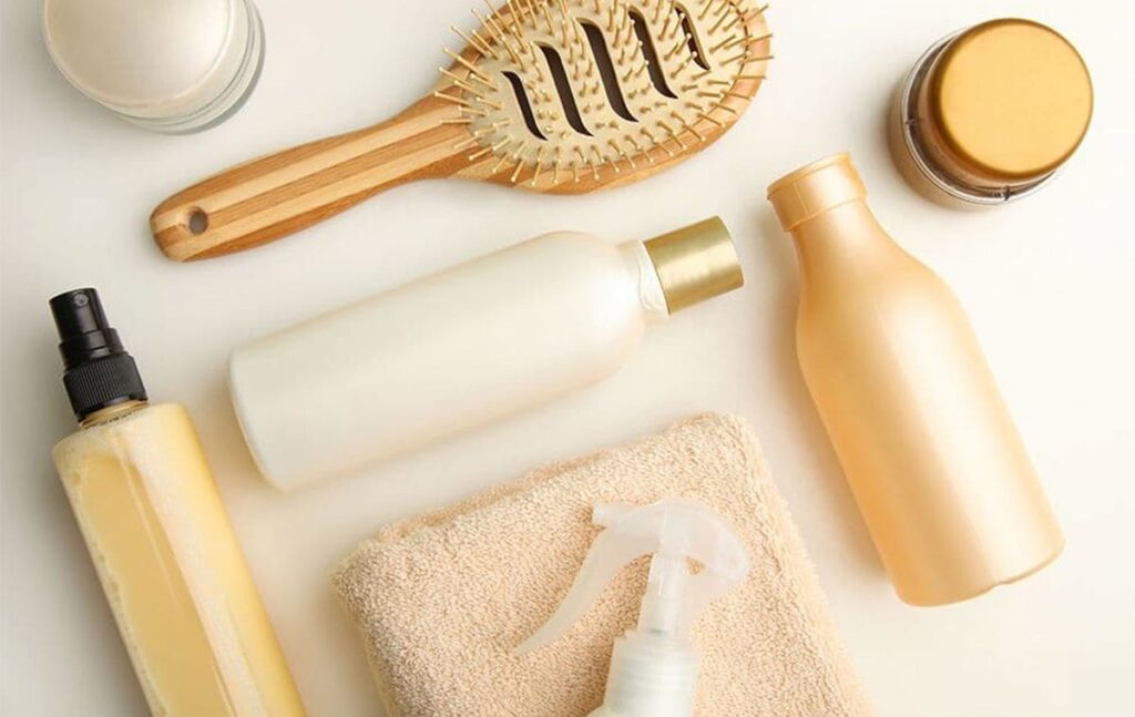 Bí quyết gội đầu đúng cách, giảm gãy rụng