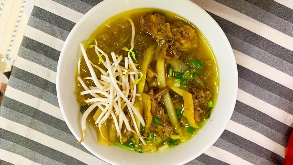 Ăn miến vào buổi trưa để giúp tạo cảm giác no lâu 