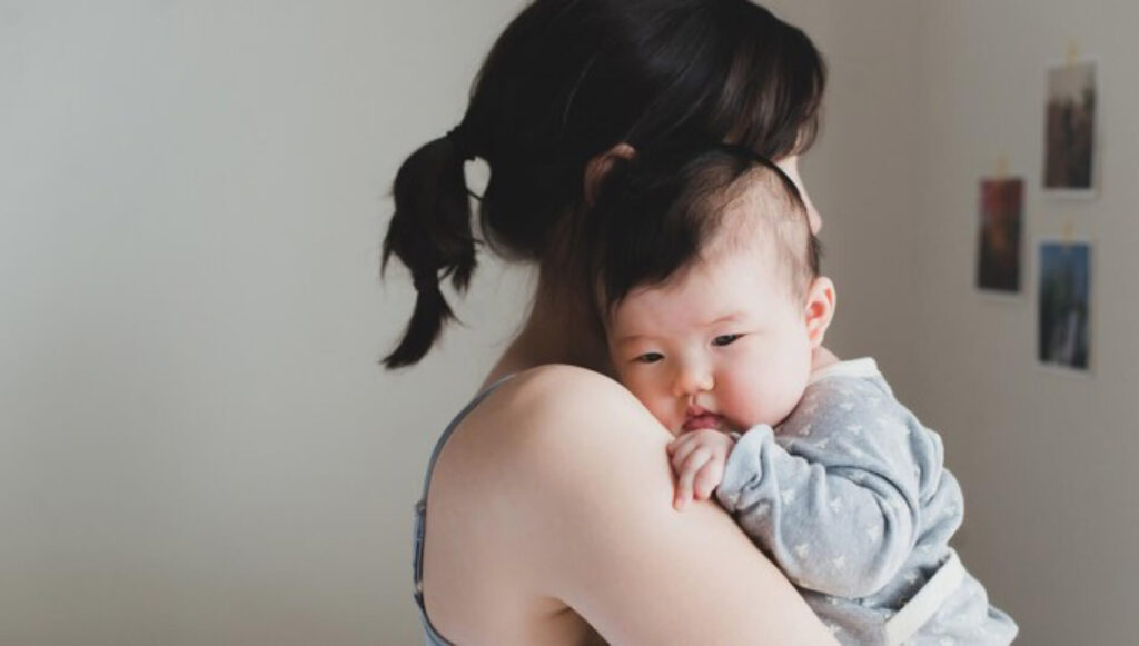 Trầm cảm sau sinh: Dấu hiệu nhận biết và biện pháp phòng ngừa 
