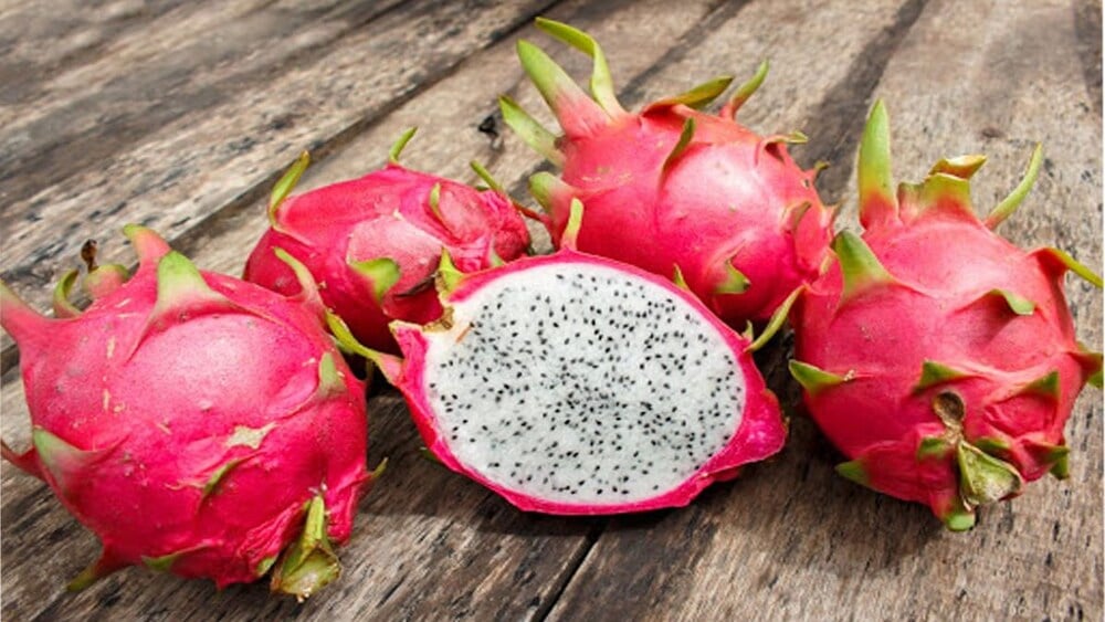 TOP 8 công dụng khi ăn thanh long và những điều cần lưu ý