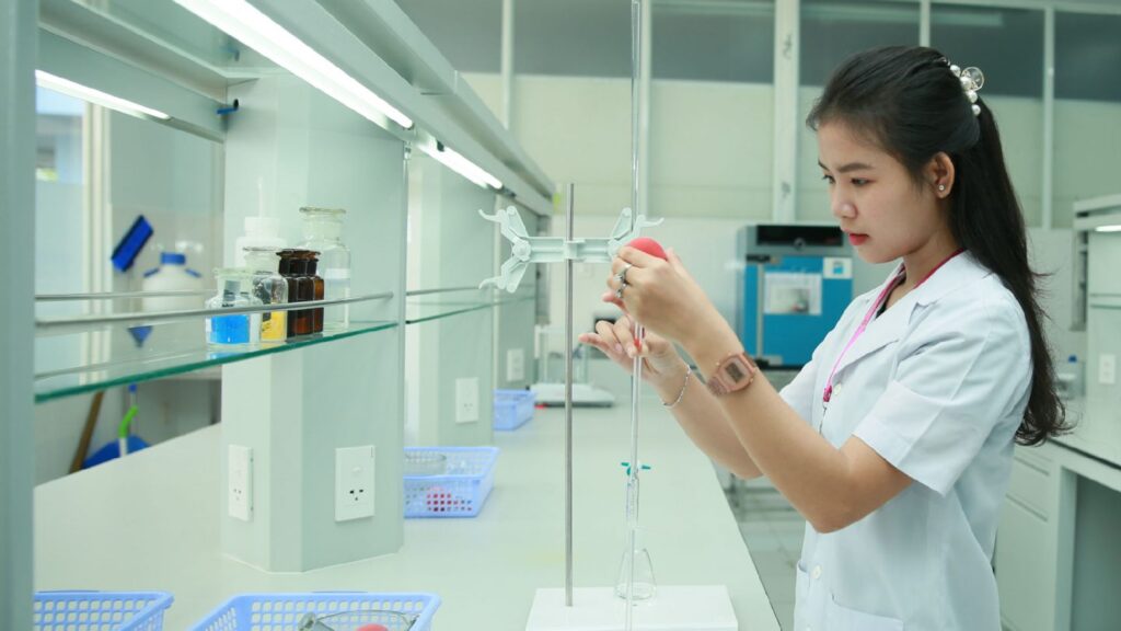Thực hiện các xét nghiệm khác 