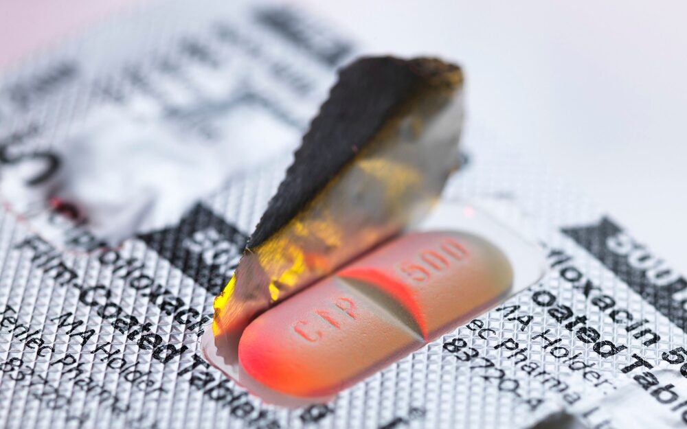 Công dụng, liều dùng thuốc ciprofloxacin