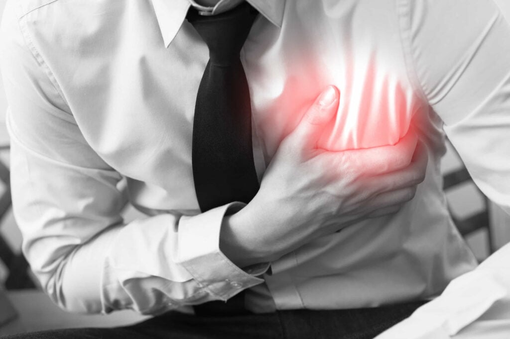 Hoa đu đủ đực phơi khô giúp ngăn ngừa tình trạng đau tim