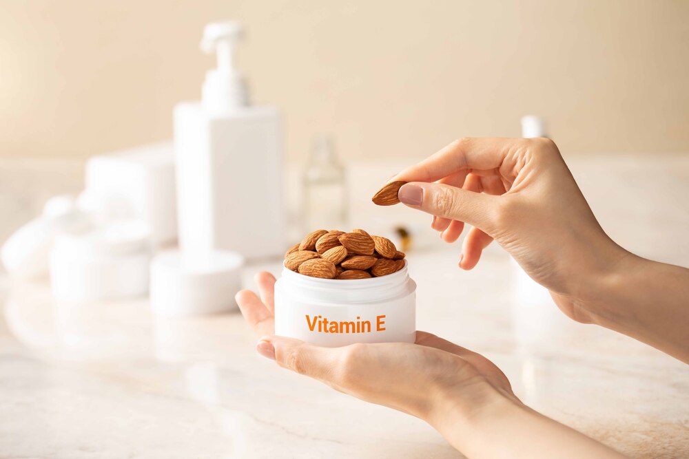 Vitamin E giúp cải thiện sức khỏe thị lực, hỗ trợ phòng ngừa bệnh ung thư