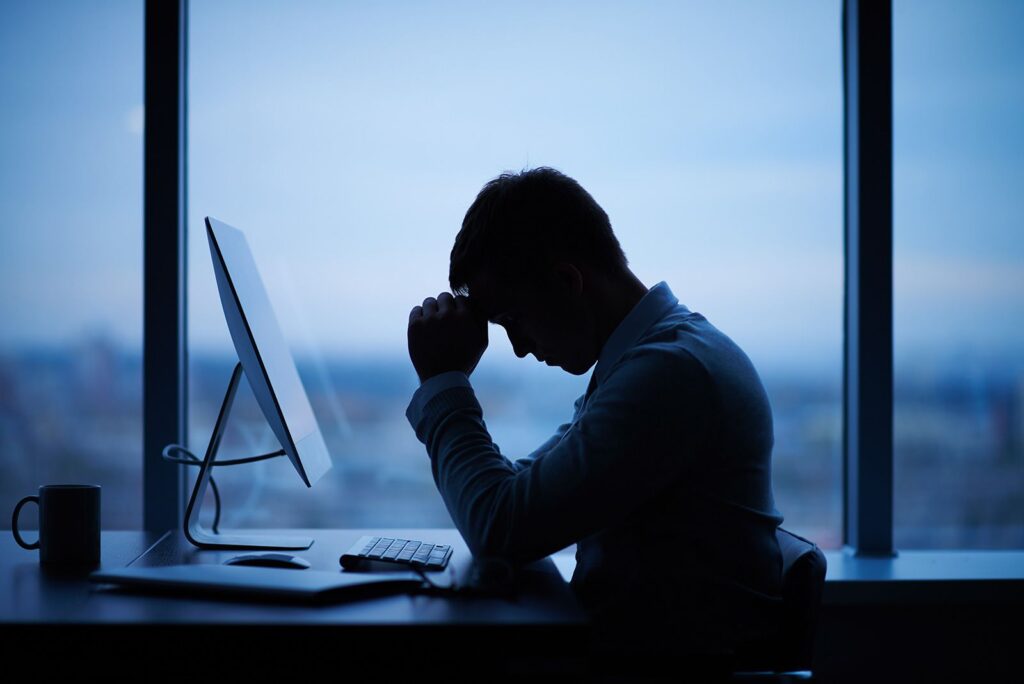Người thường xuyên ốm đau dễ mắc nguy cơ stress cao 